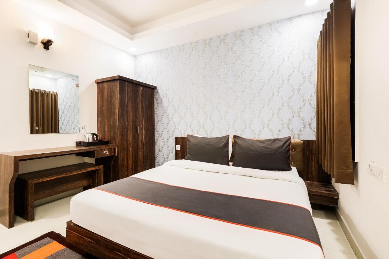 Collection O 50204 Ocean Pearl Hoshangabad Rd Samarda Kaliāsot Exteriér fotografie